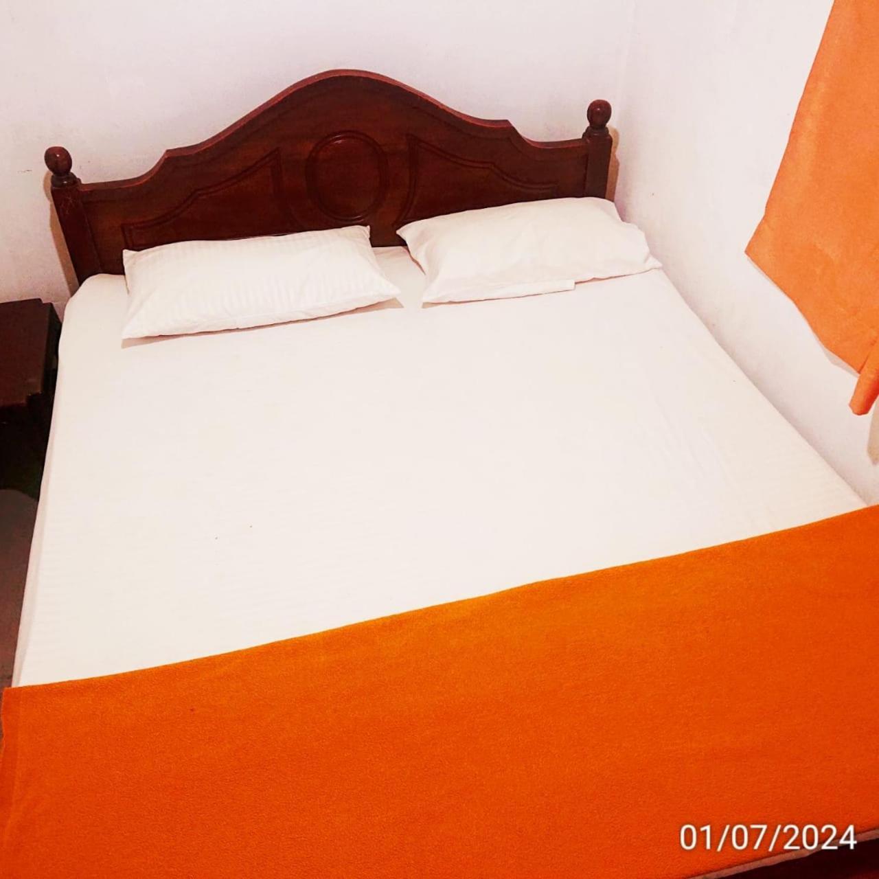 T-More Hotel & Hostel Ella Ngoại thất bức ảnh