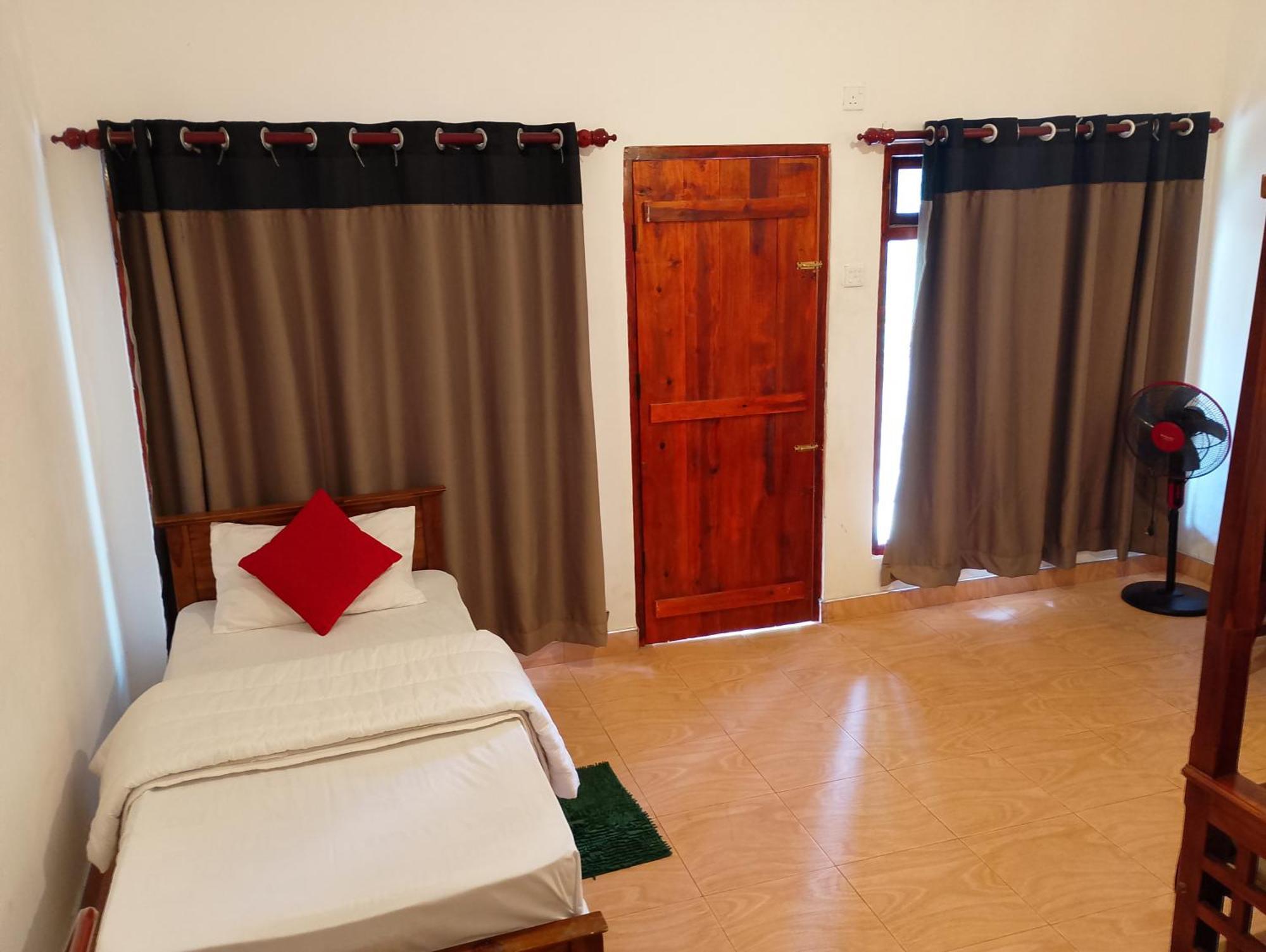 T-More Hotel & Hostel Ella Ngoại thất bức ảnh