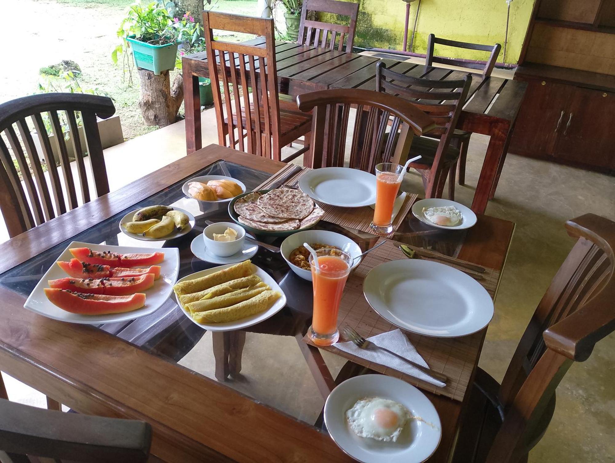 T-More Hotel & Hostel Ella Ngoại thất bức ảnh